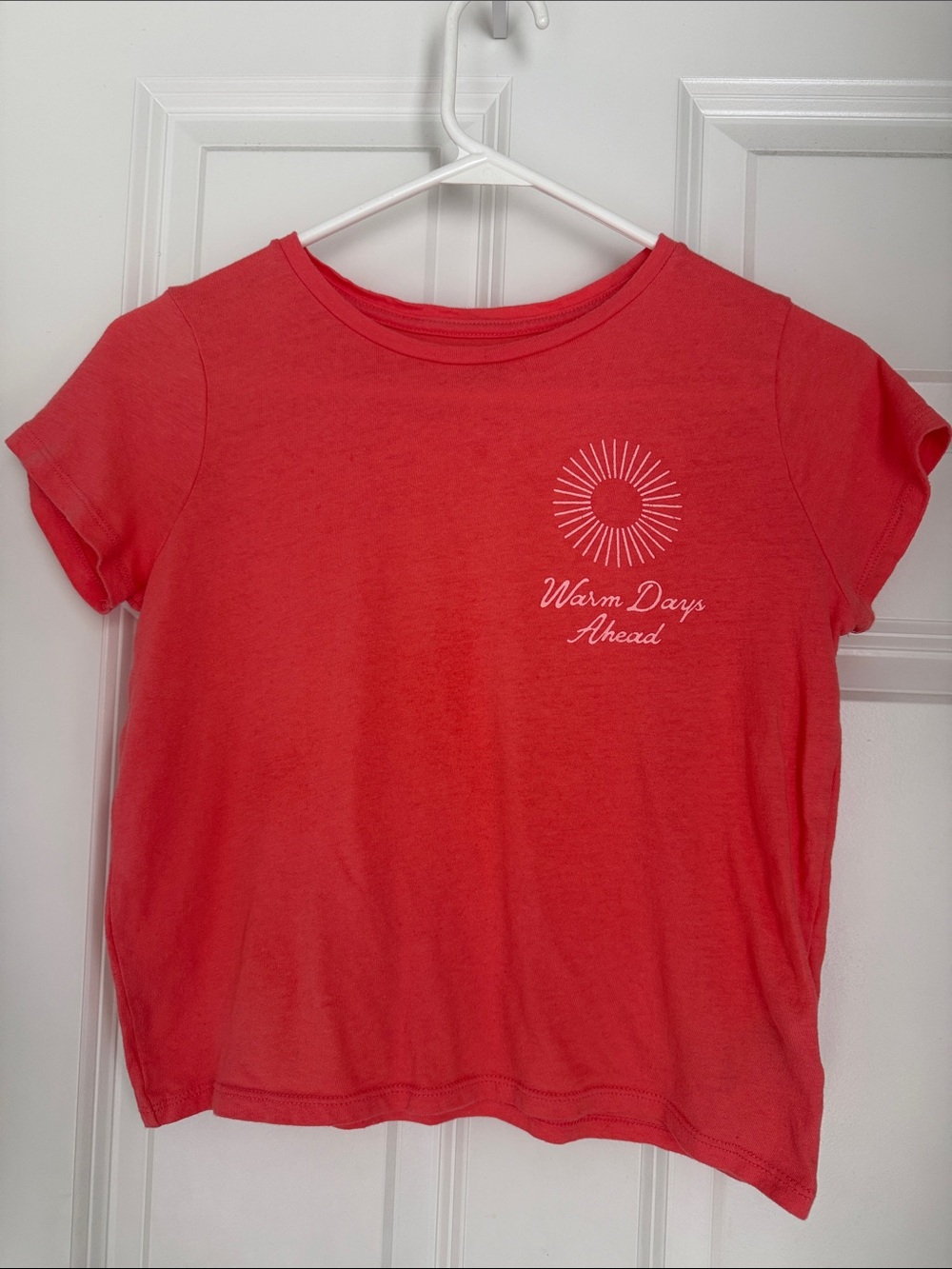 Old Navy Coral Short Sleeve Tee with Sun Graphic